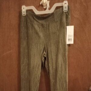 Belk New Directions Studio Green Ink Core Leggings